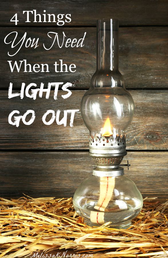 Make sure you're ready when the power goes out so you're not running around looking for supplies. These are great tips and suggestions for 4 things to have when the lights go out. Grab this now to make sure you're ready before you need to be.