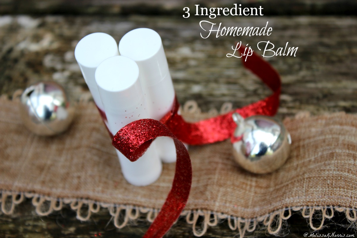 Need a frugal gift? This easy homemade lip balm only uses 3 natural ingredients. Step by step tutorial and tips on how to make your own homemade lip balm. Perfect for gifts, especially during the winter months!