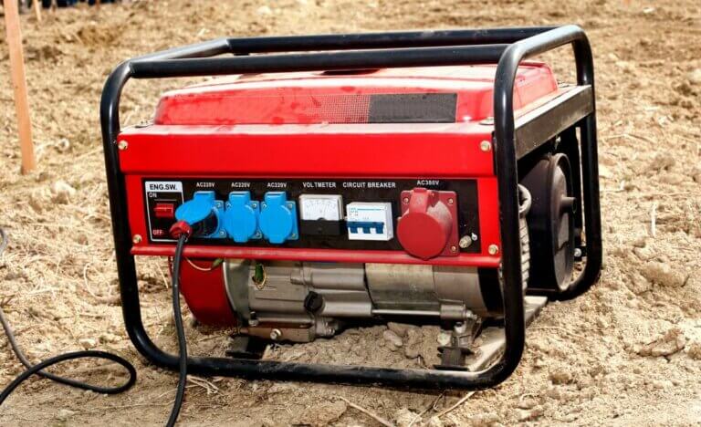 How To Use A Generator During A Power Outage - Melissa K. Norris