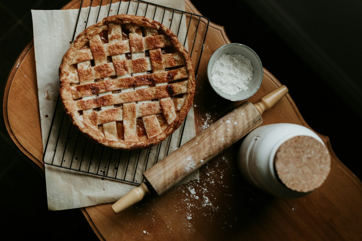 6 Secrets to Flaky Pie Crust Guide