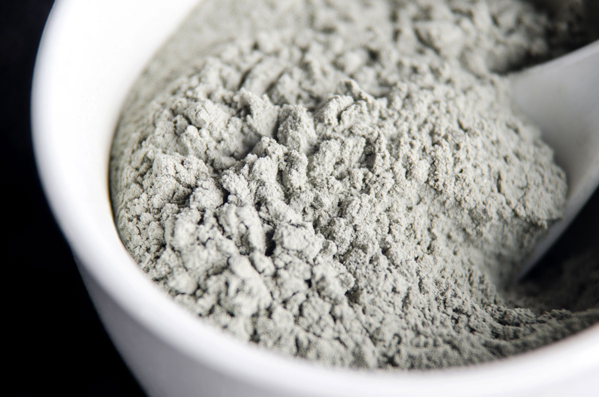 Bowl of bentonite clay.