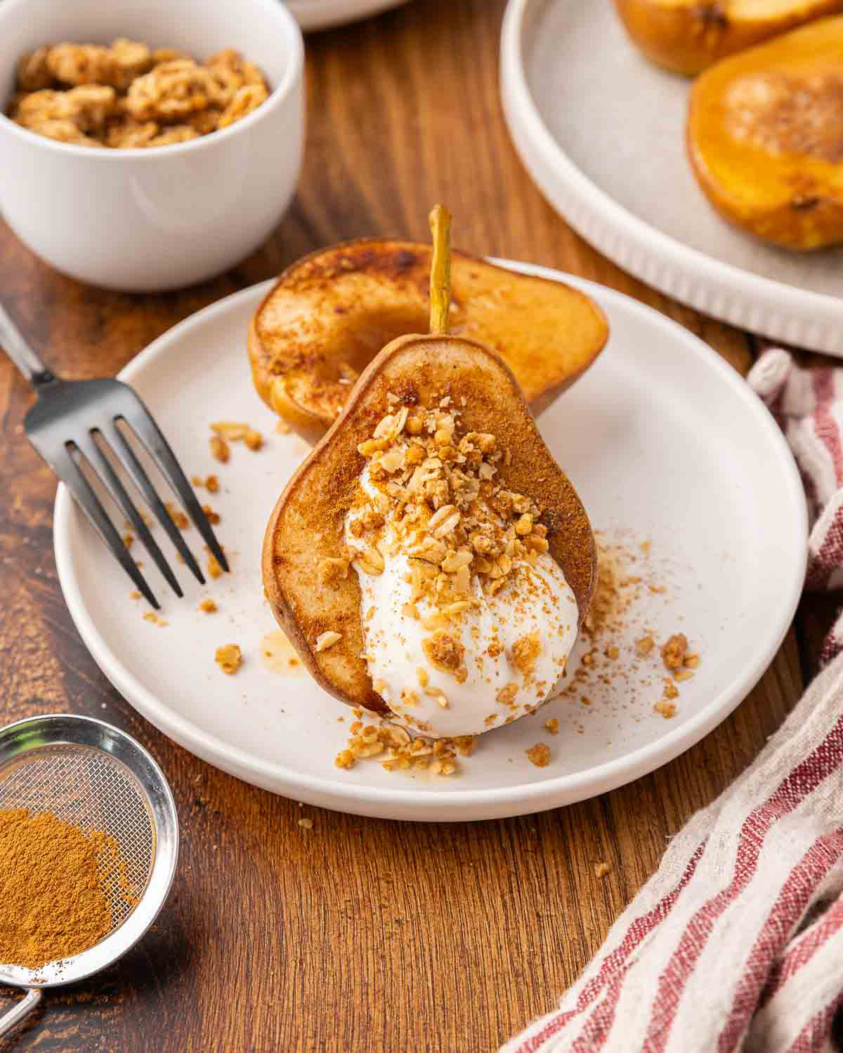 Maple Vanilla Baked Pears on a plate.