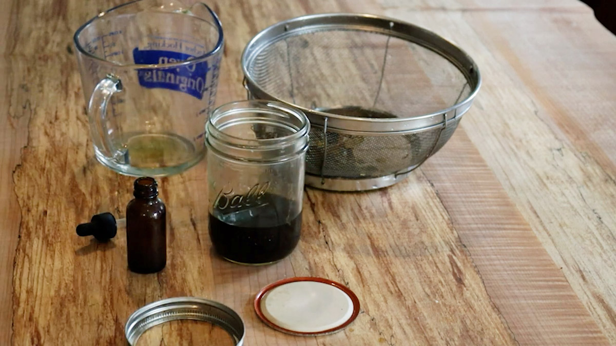 Echinacea tincture and a amber glass bottle.